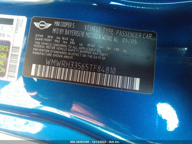 2005 MINI COOPER S WMWRH33565TF84810 Photo 8
