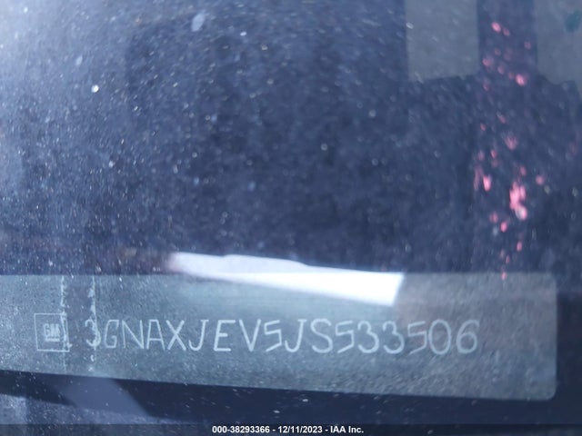 Chevrolet EQUINOX LT 2018 3GNAXJEV5JS533506 Image 9