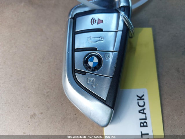 WBA7F0C55JGM24025 BMW 750i