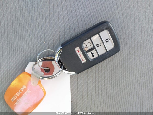 38293376 :رقم المزاد ، 1HGCR2F00GA139184 vin ، 2016 Honda Accord Ex مزاد بيع