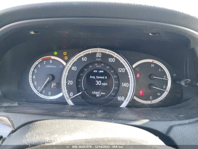 38293376 :رقم المزاد ، 1HGCR2F00GA139184 vin ، 2016 Honda Accord Ex مزاد بيع