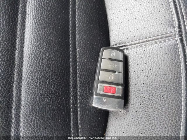 2013 VOLKSWAGEN CC WVWBP7AN4DE557803 Photo 10