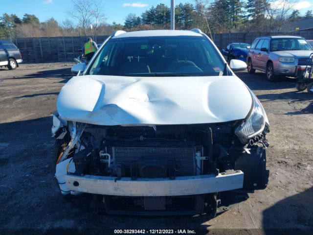 KNDCB3LCXK5351826 KIA NIRO LX