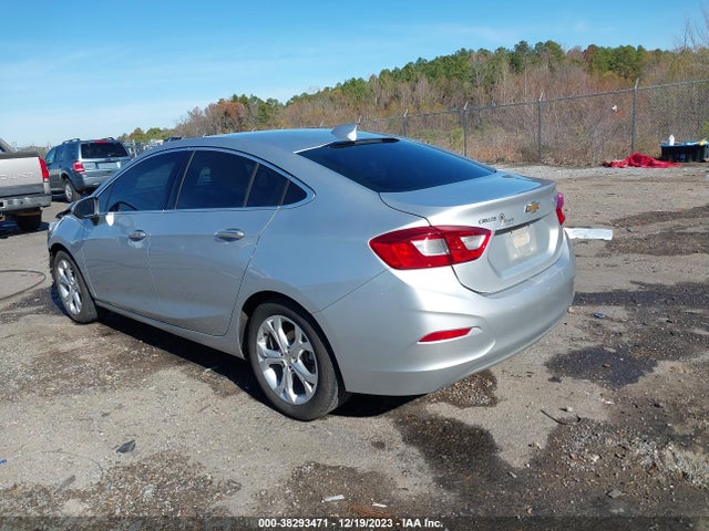 Chevrolet Cruze Premier Auto 2018 1G1BF5SM4J7195896 Image 3
