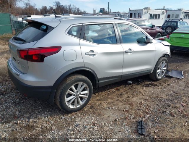 JN1BJ1CP3KW213676 Nissan Rogue Sport Sv