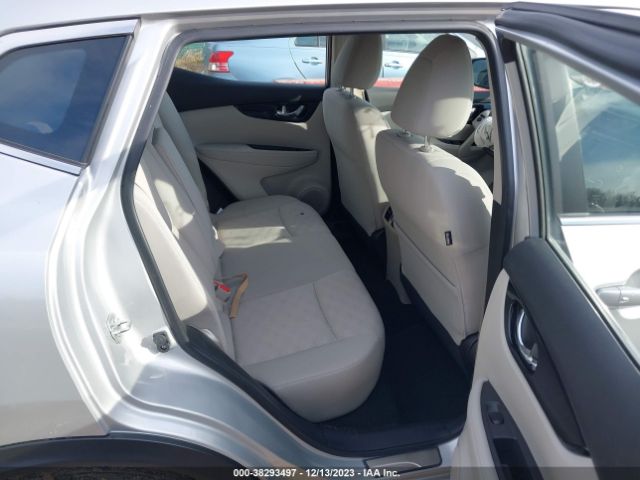 JN1BJ1CP3KW213676 Nissan Rogue Sport Sv