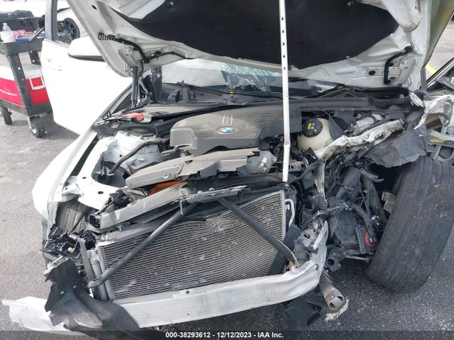 BMW 328I 2016 WBA8E9G55GNU29106 Image 10