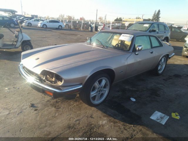 1992 JAGUAR XJS SAJNW5842NC182865 Photo 1