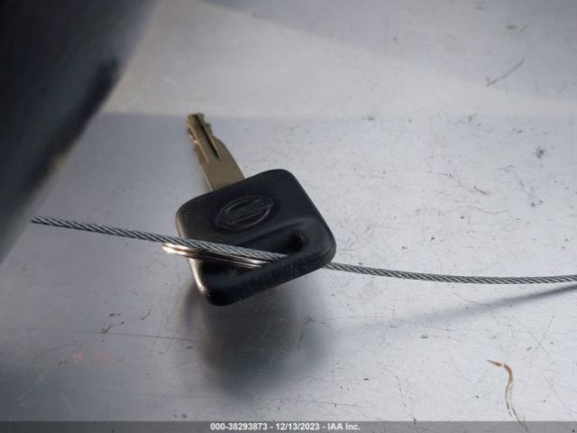 2002 NISSAN FRONTIER 2WD 1N6ED27T72C348205 Photo 10