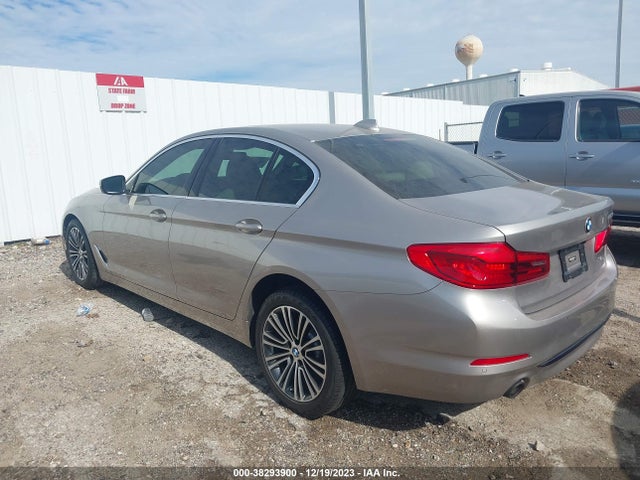 BMW 530I 2019 WBAJA5C51KWW04529 Image 3