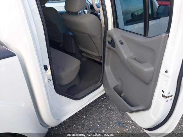 Nissan Frontier Sv 2019 1N6AD0ER5KN746947 Image 8