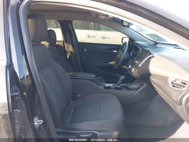 Chevrolet MALIBU LT 2019 1G1ZD5STXKF148150 Image 5