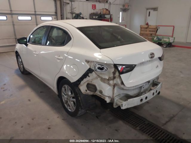 3MYDLBZV8GY103347 Scion IA