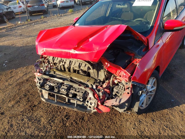 2015 FORD FOCUS SE VIN: 1FADP3F25FL295570