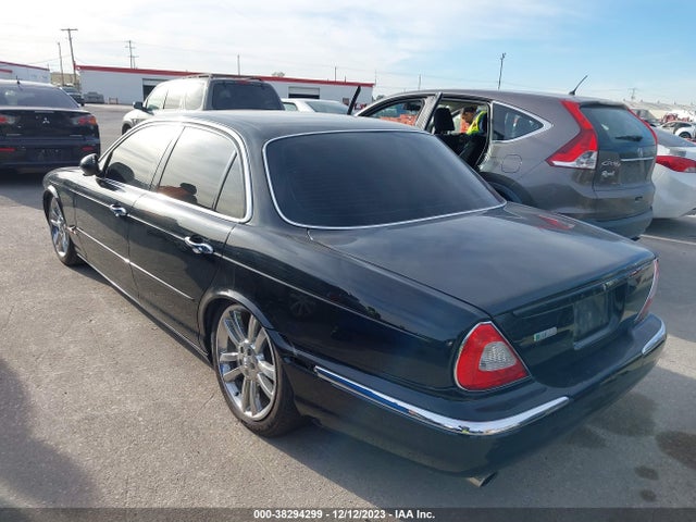 2004 JAGUAR XJ SAJWA73B34TG17575 Photo 2