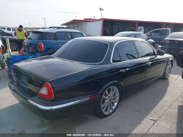 2004 JAGUAR XJ SAJWA73B34TG17575 Photo 3