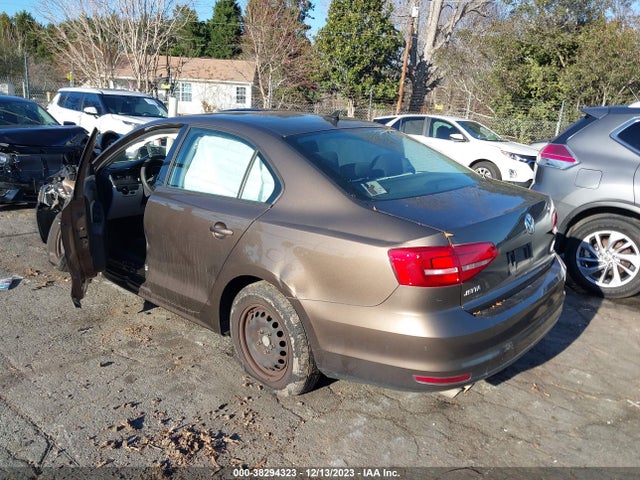 3VW2K7AJ5FM320243 Volkswagen Jetta 2.0l S