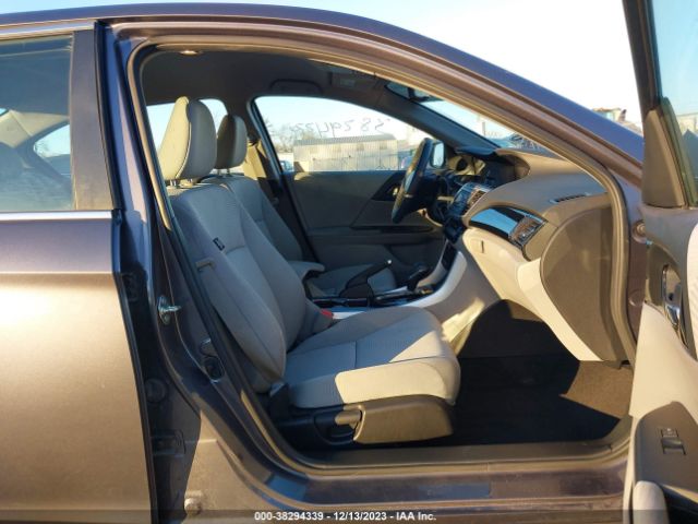 1HGCR2F33HA021044 Honda ACCORD LX