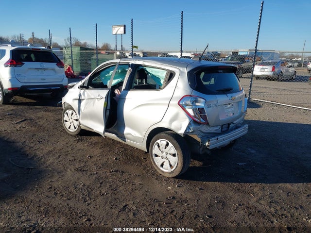 Chevrolet Spark Ls Cvt 2018 KL8CB6SAXJC425962 Image 3
