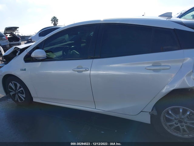 Toyota Prius Prime Plus 2019 JTDKARFPXK3108044 Image 14