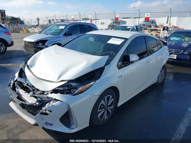 Toyota Prius Prime Plus 2019 JTDKARFPXK3108044 Image 2