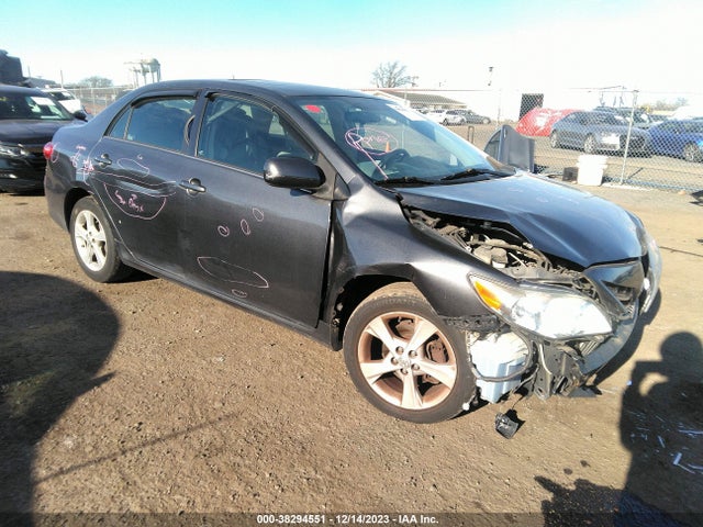 2013 TOYOTA COROLLA LE VIN: 2T1BU4EE0DC093736