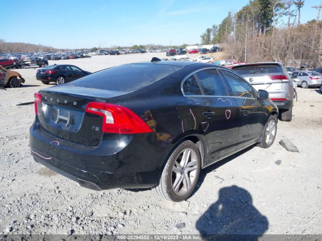 YV140MFB3F1301456 Volvo S60 T5 Premier