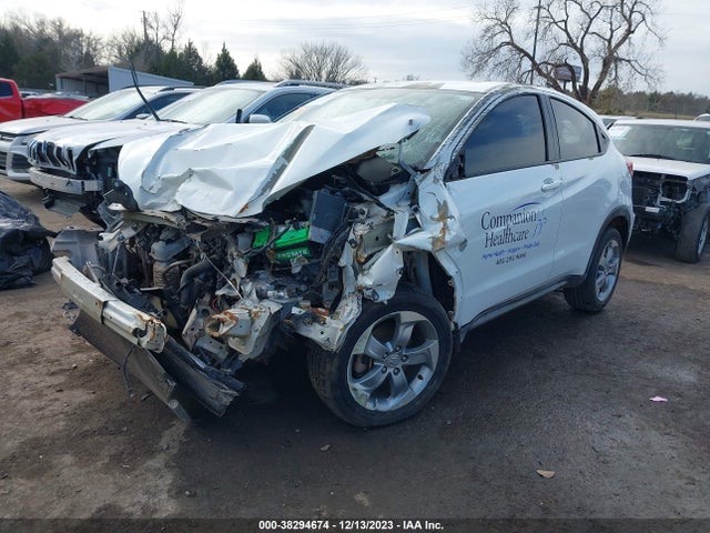 Honda HR-V LX 2017 3CZRU5H30HM702877 Image 2