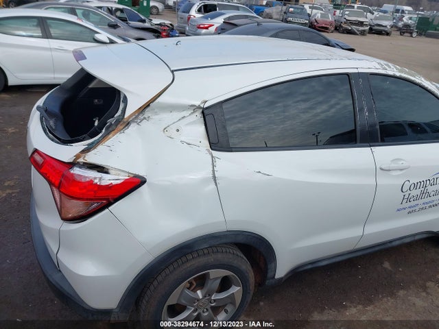 Honda HR-V LX 2017 3CZRU5H30HM702877 Image 6