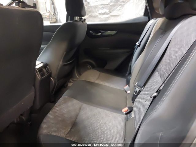 JN1BJ1CR3HW138326 Nissan Rogue Sport Sv
