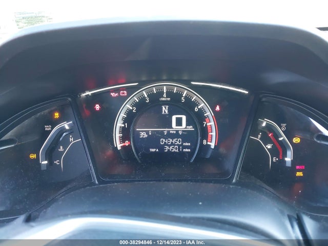 2018 HONDA CIVIC LX VIN: 2HGFC2F59JH603396