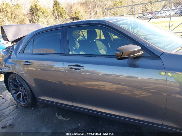 2019 CHRYSLER 300 TOURING VIN: 2C3CCAAG3KH668481