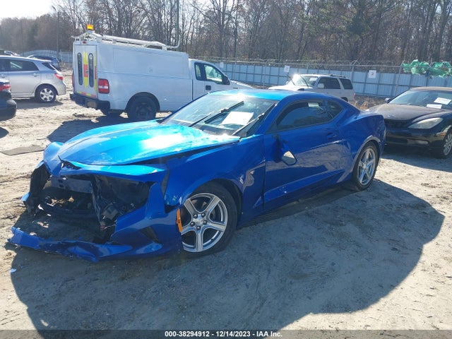 Chevrolet Camaro 1lt 2018 1G1FB1RX2J0186922 Image 2