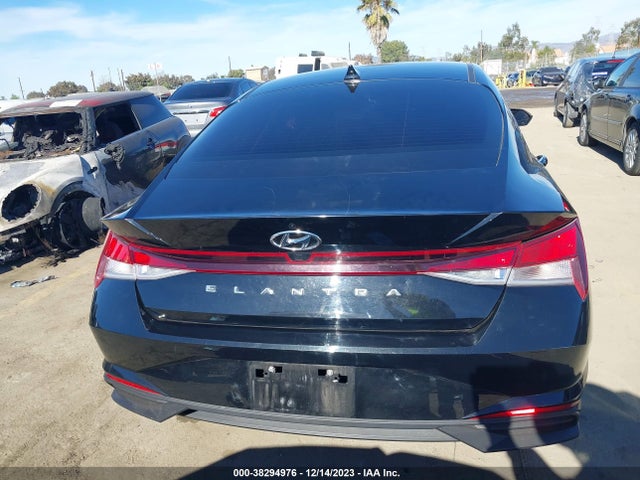 2022 HYUNDAI ELANTRA SEL VIN: KMHLS4AG3NU218813