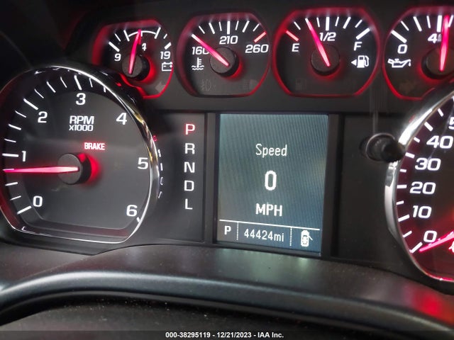 Chevrolet Silverado 1500 Ls 2018 1GCNCNEC8JZ102740 Image 16