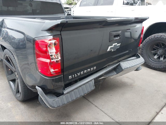 Chevrolet Silverado 1500 Ls 2018 1GCNCNEC8JZ102740 Image 12