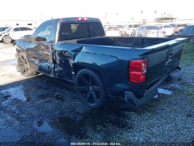 Chevrolet Silverado 1500 Ls 2018 1GCNCNEC8JZ102740 Image 3