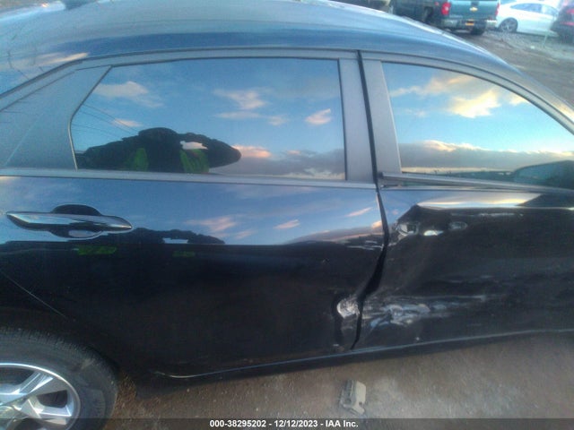 2021 HYUNDAI ELANTRA SE VIN: 5NPLL4AG3MH035535