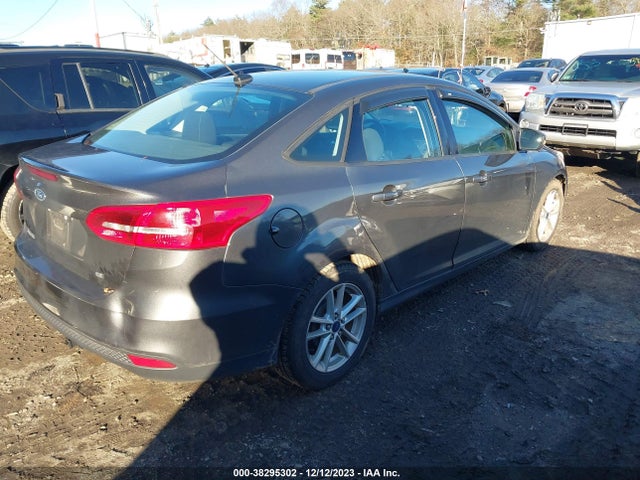 2015 FORD FOCUS SE VIN: 1FADP3F29FL381108