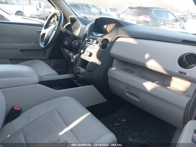 Honda PILOT SE 2015 5FNYF4H3XFB054293 Image 5