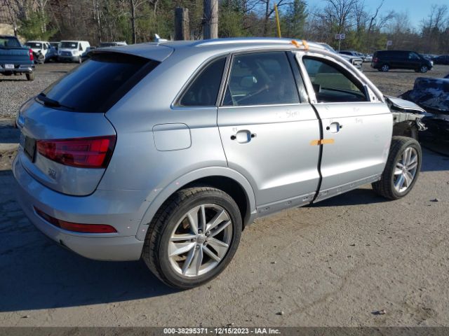 WA1EFCFS3GR023562 Audi Q3 2.0t Premium Plus