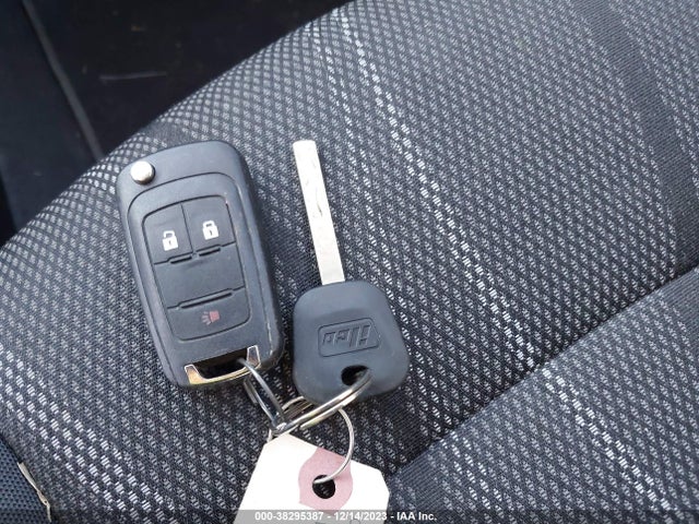 Chevrolet Sonic Lt Auto 2017 1G1JD5SH2H4125698 Image 11