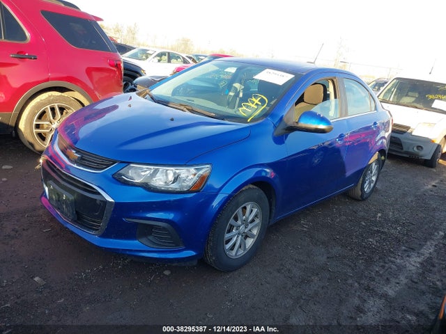 Chevrolet Sonic Lt Auto 2017 1G1JD5SH2H4125698 Image 2
