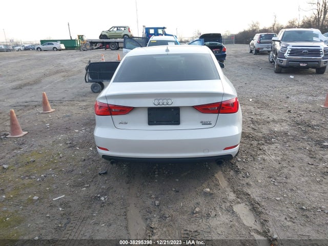 WAUBFGFFXF1128130 Audi A3 2.0t Premium