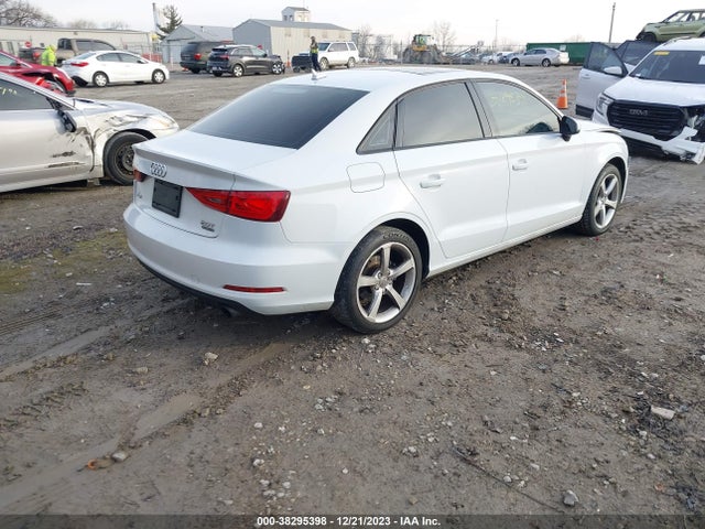 WAUBFGFFXF1128130 Audi A3 2.0t Premium