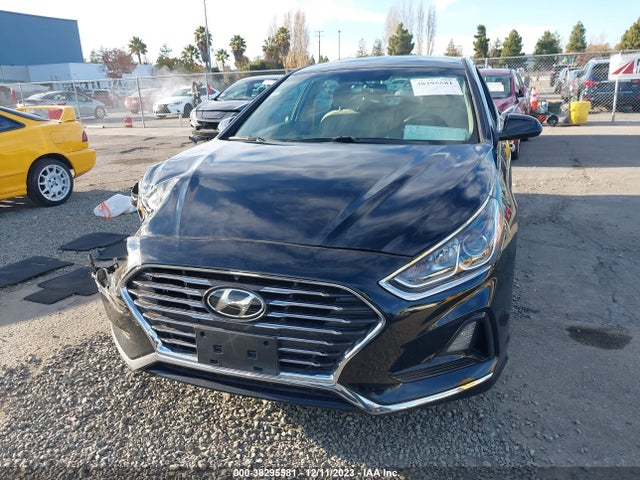 Hyundai SONATA SE 2018 5NPE24AF5JH626934 Image 12