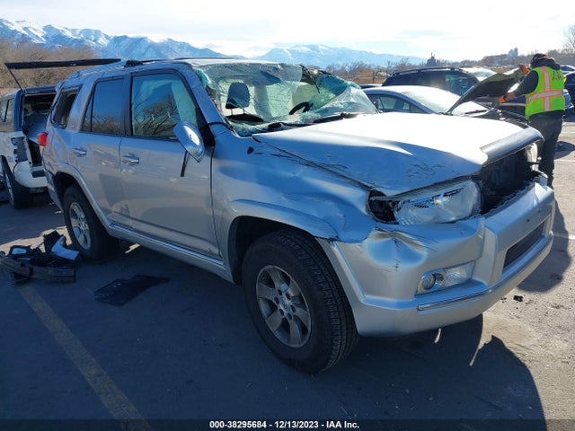 2011 TOYOTA 4RUNNER SR5 V6 VIN: JTEBU5JR2B5053386