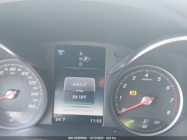 55SWF4JB6FU051852 Mercedes-Benz C 300 Luxury/sport