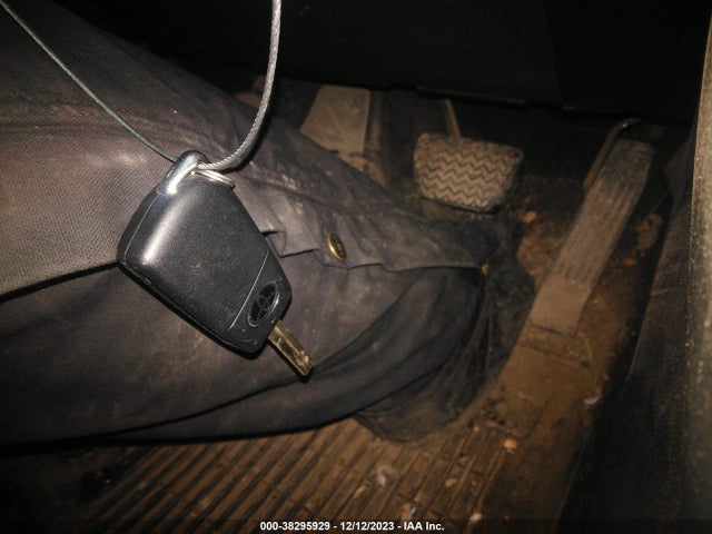 Toyota RAV4 LE 2022 2T3F1RFV1NW281274 Image 11