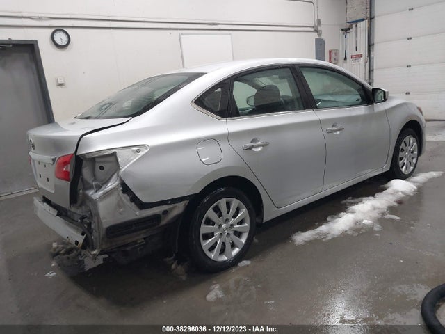 Nissan SENTRA S 2018 3N1AB7AP4JY294838 Image 4